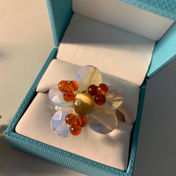 Ring - Picture 3 of 6